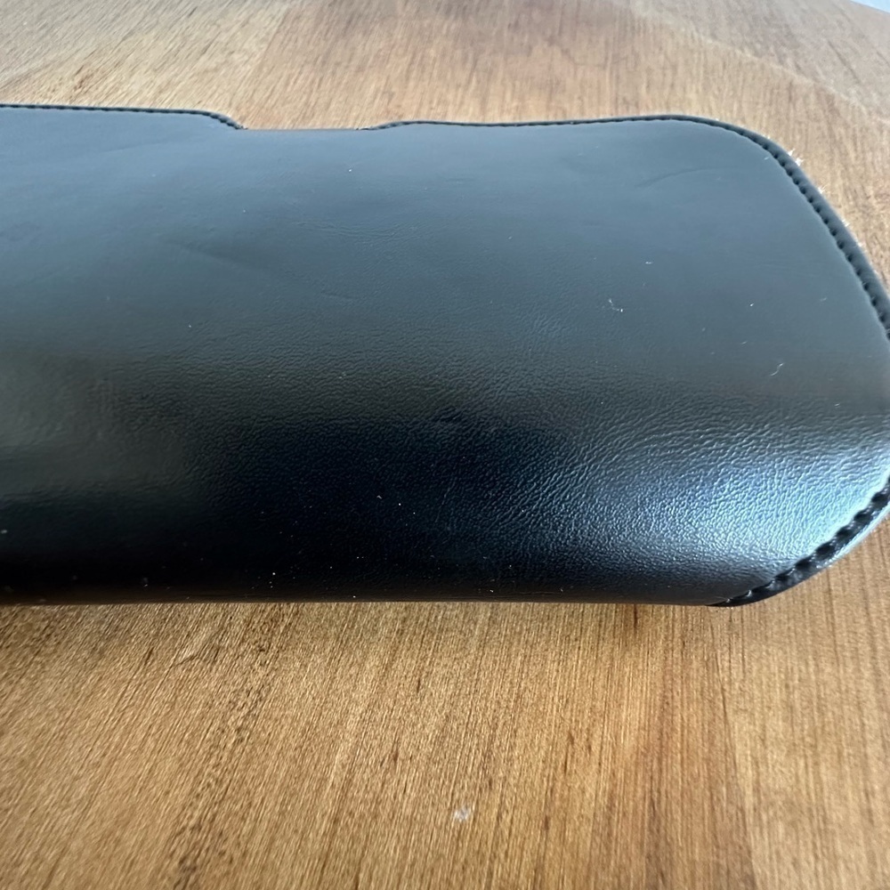 SAINT LAURENT Eyeglass Case Magnetic  Closure Black Leather Aviator Type Glasses - Picture 8 of 9